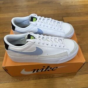 *New* Nike Blazer Low Women White Blue (FJ0738-100) Size 9.5W